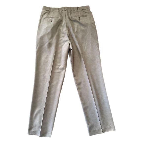 Stafford Men's Tan Classic Fit Dress Pants, Size 36x32, Pre-owned - Picture 2 of 4